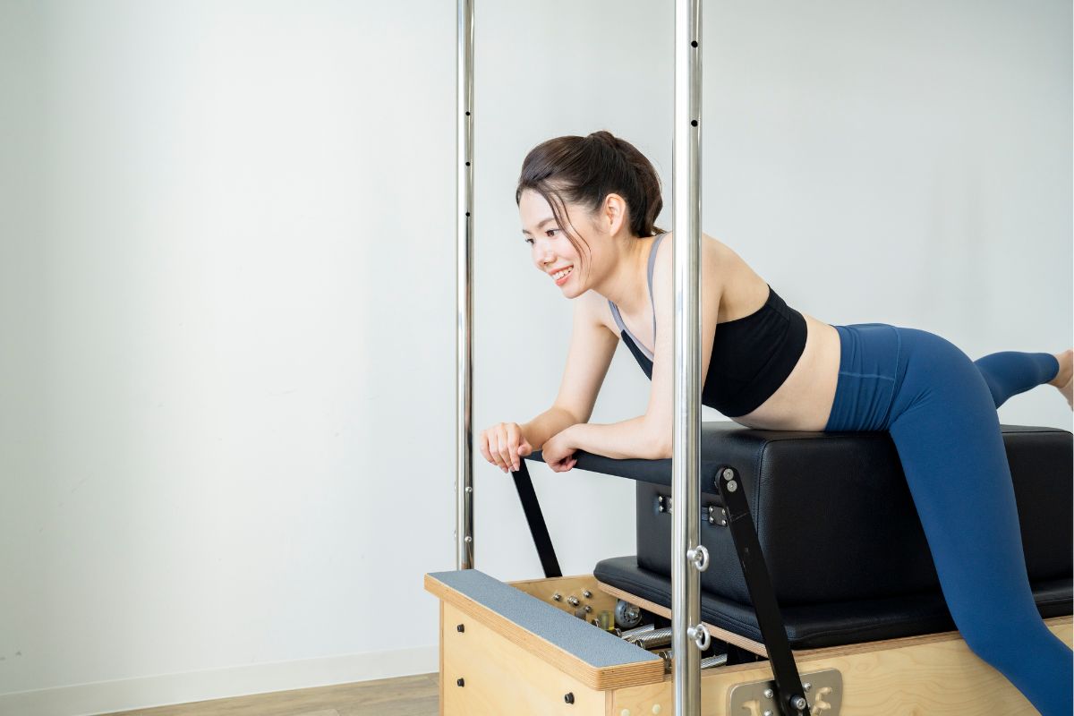 体力がない人でも無理なく続けられるマシンピラティスの習慣づくり