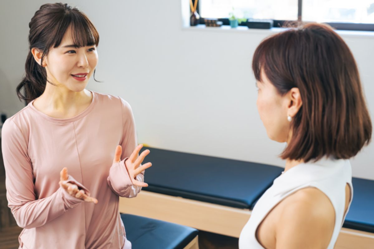 ダイエットが続かない方の悩みに答えるTRUE FORM PILATESのレッスン風景